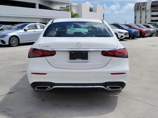 2022 Mercedes-Benz E-Class E 350