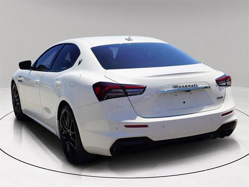 2023 Maserati Ghibli Modena