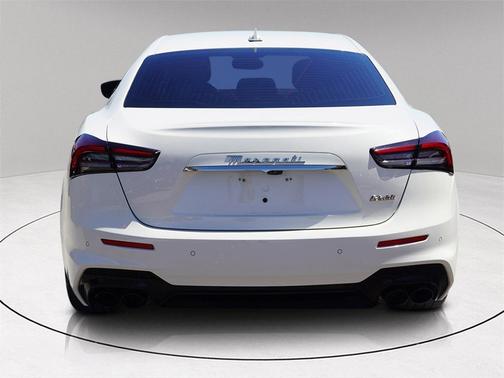 2023 Maserati Ghibli Modena