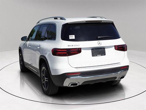 2026 Mercedes-Benz GLB 250 Base