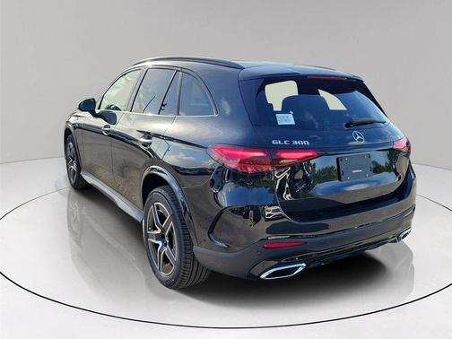 Obsidian Black 2026 Mercedes-Benz GLC 300 Base