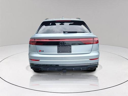 Satellite Silver Metallic 2025 Audi Q8 55 Premium