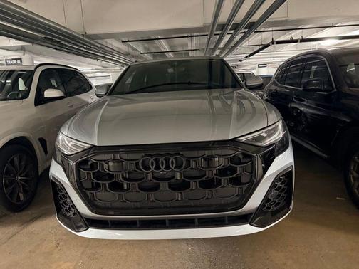 Satellite Silver Metallic 2025 Audi Q8 55 Premium