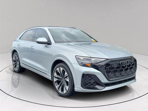 Satellite Silver Metallic 2025 Audi Q8 55 Premium