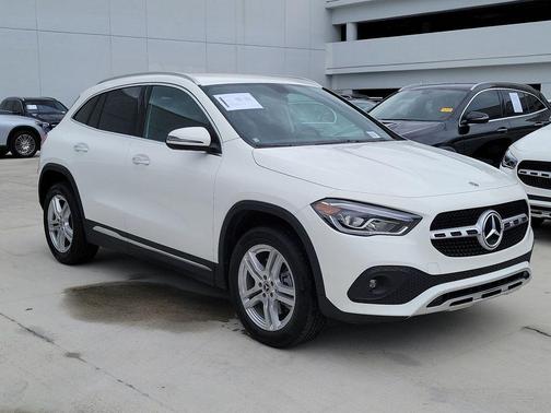 Polar White 2022 Mercedes-Benz GLA 250 Base