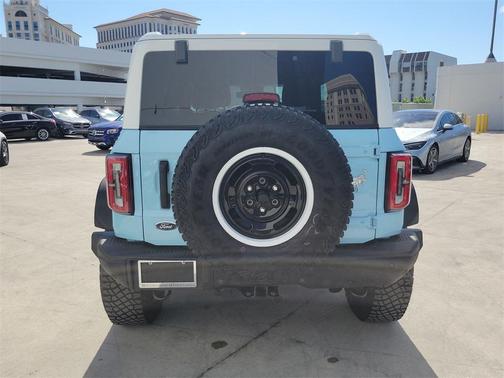 2023 Ford Bronco Heritage Limited Edition