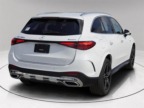 2025 Mercedes-Benz GLC 350e Base 4MATIC
