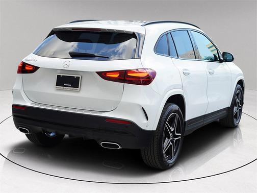 2024 Mercedes-Benz GLA 250 Base