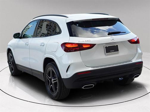 2024 Mercedes-Benz GLA 250 Base