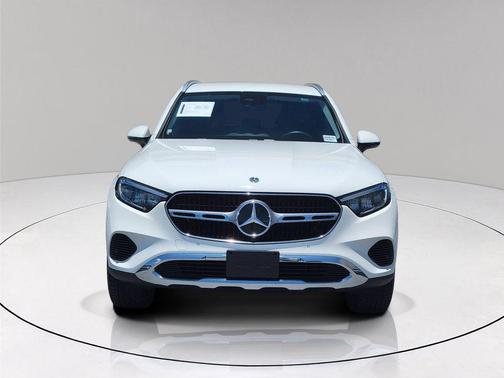 Polar White 2023 Mercedes-Benz GLC 300 Base