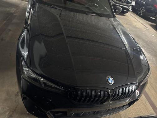 Black Sapphire Metallic 2023 BMW 330 i