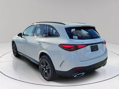 Polar White 2026 Mercedes-Benz GLC 300 Base