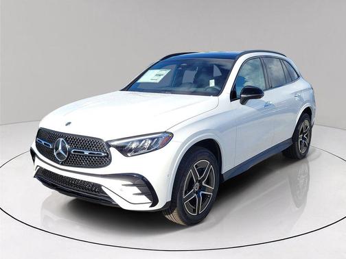 Polar White 2026 Mercedes-Benz GLC 300 Base