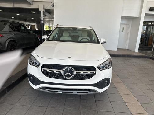 2022 Mercedes-Benz GLA 250 Base