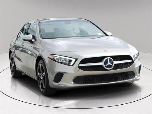 2019 Mercedes-Benz A-Class A 220