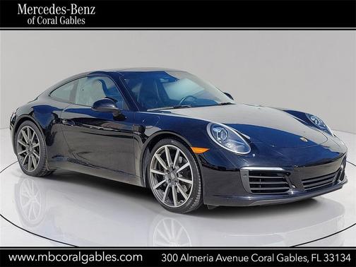 2017 Porsche 911 Carrera