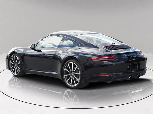 2017 Porsche 911 Carrera