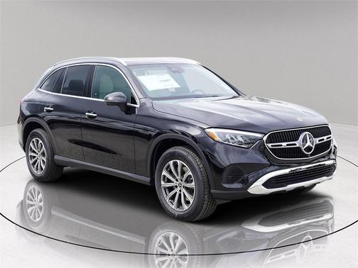 2026 Mercedes-Benz GLC 300 Base