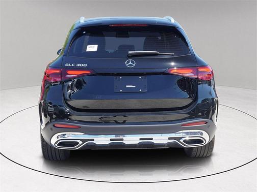 2025 Mercedes-Benz GLC 300 Base