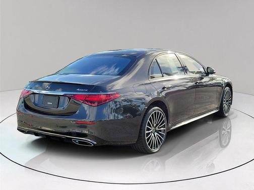 Gray 2023 Mercedes-Benz S-Class S 500 4MATIC