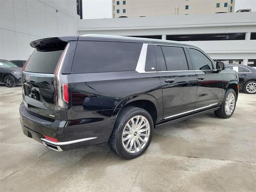 2024 Cadillac Escalade ESV Premium Luxury