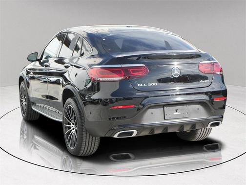 2022 Mercedes-Benz GLC 300 4MATIC Coupe
