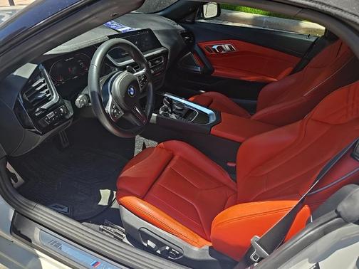 2022 BMW Z4 M40i
