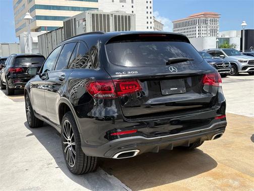 2022 Mercedes-Benz GLC 300 Base