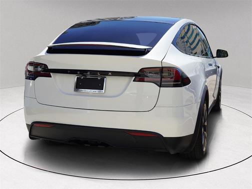 2023 Tesla Model X Base