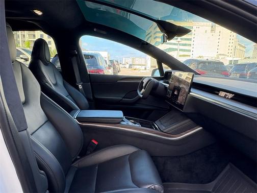 2023 Tesla Model X Base