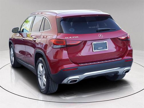 2021 Mercedes-Benz GLA 250 Base