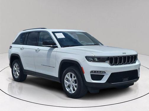 Bright White Clearcoat 2023 Jeep Grand Cherokee Limited