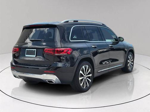 Midnight Black 2023 Mercedes-Benz GLB 250 Base