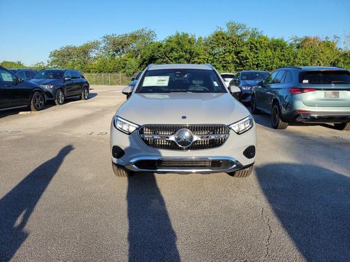 Alpine 2026 Mercedes-Benz GLC 300 Base