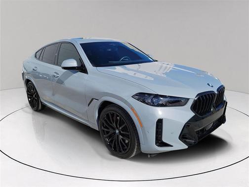 2025 BMW X6 xDrive40i