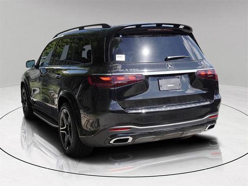 2026 Mercedes-Benz GLS 450 4MATIC