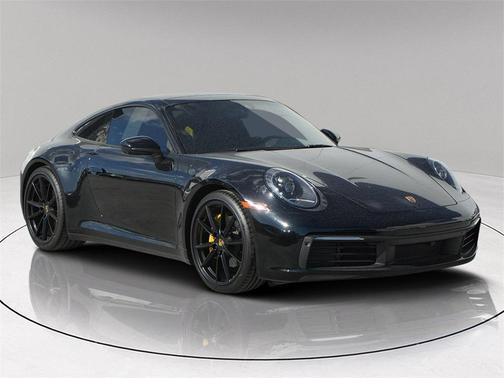 2021 Porsche 911 Carrera