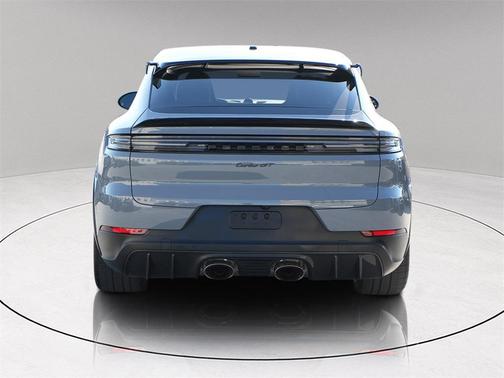 2024 Porsche Cayenne Turbo GT