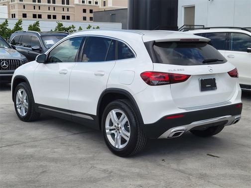 2022 Mercedes-Benz GLA 250 Base