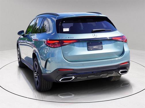 2026 Mercedes-Benz GLC 300 Base