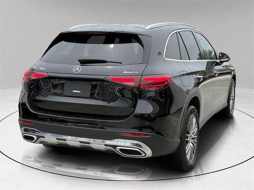 2024 Mercedes-Benz GLC 300 Base 4MATIC
