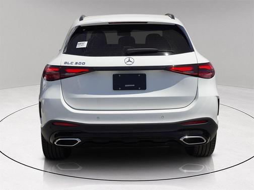 2025 Mercedes-Benz GLC 300 Base