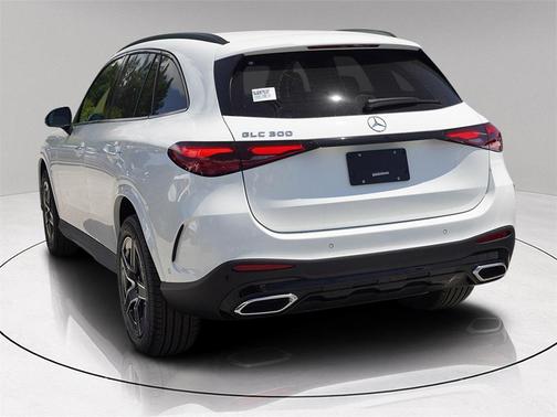 2025 Mercedes-Benz GLC 300 Base