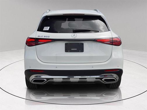 2025 Mercedes-Benz GLC 300 Base