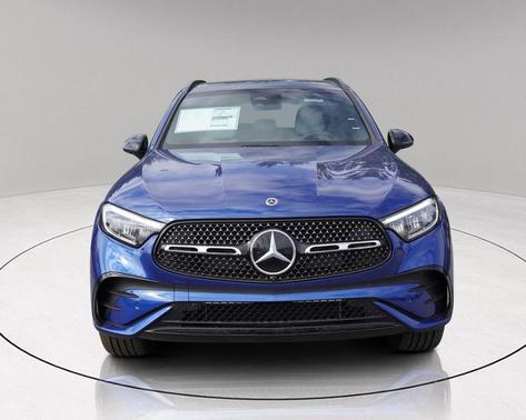 2025 Mercedes-Benz GLC 350e Base 4MATIC