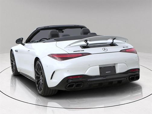 2022 Mercedes-Benz AMG SL 63 Base