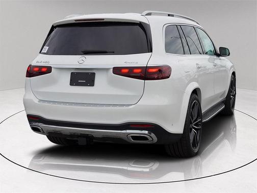 2026 Mercedes-Benz GLS 450 