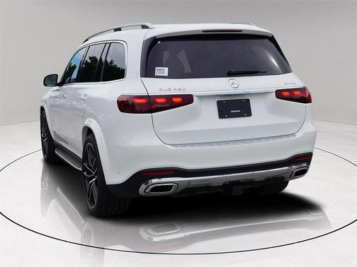 2026 Mercedes-Benz GLS 450 