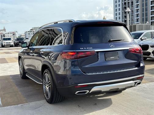 2024 Mercedes-Benz GLS 450 4MATIC