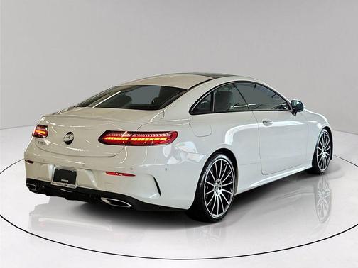 Moonlight White 2023 Mercedes-Benz E-Class E 450